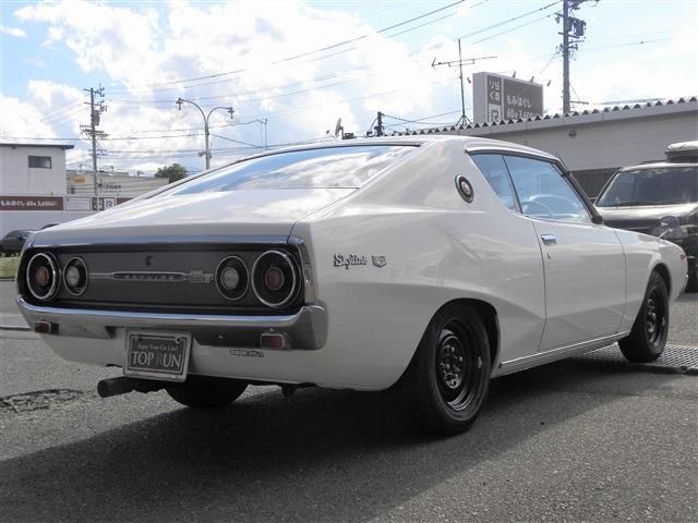 SKYLINE coupe