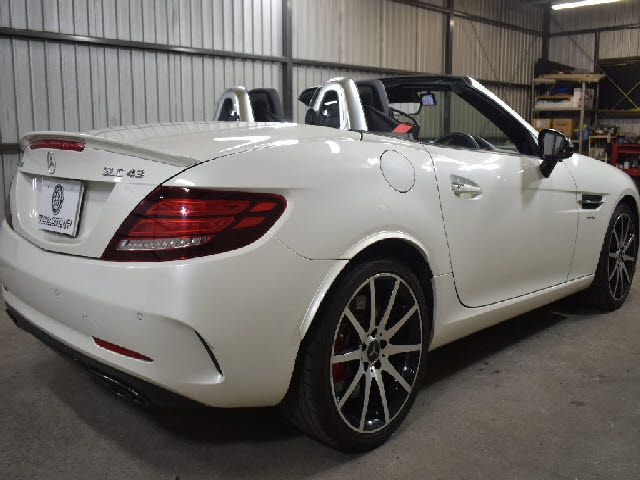 MERCEDES AMG SLC class