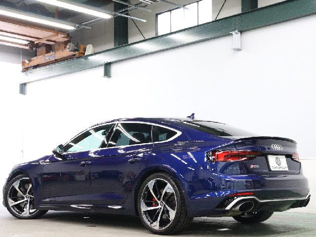 AUDI RS5 SPORTBACK