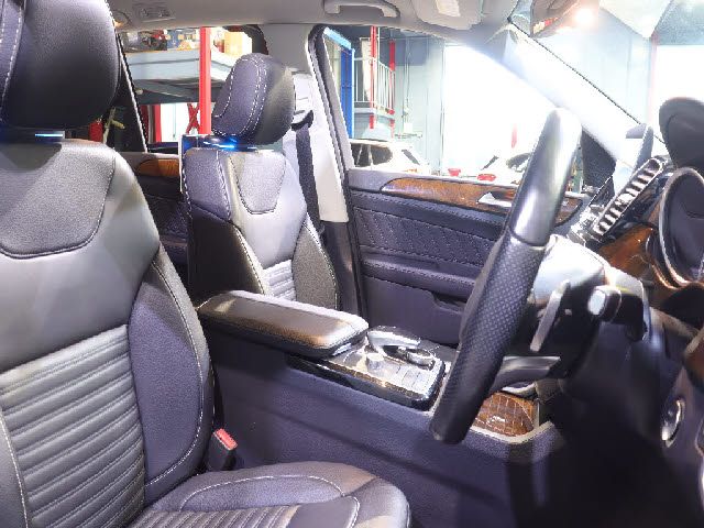 MERCEDES BENZ GLS class