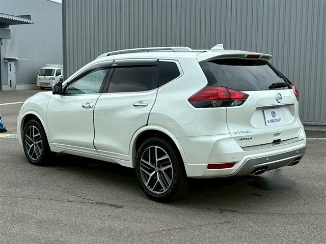 X-TRAIL 2WD