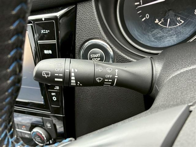 X-TRAIL 2WD