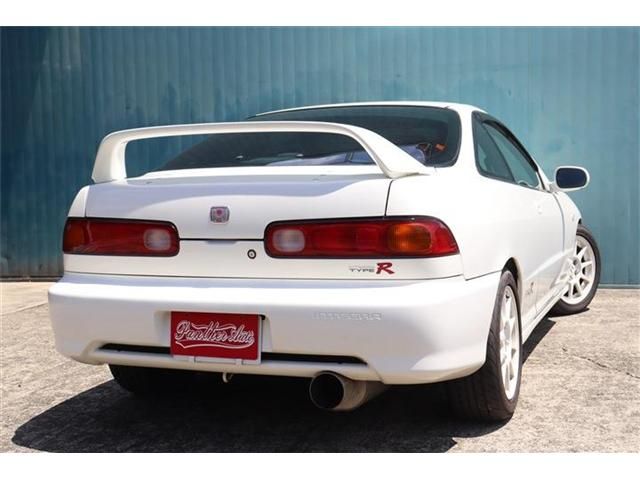 INTEGRA coupe