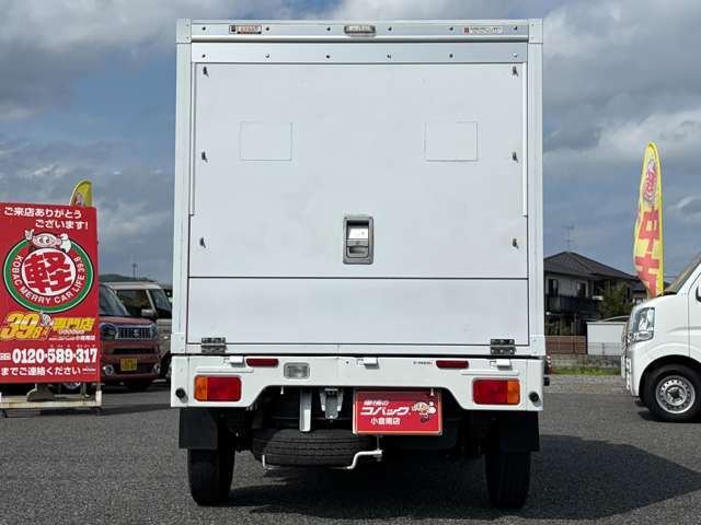 CARRY truck