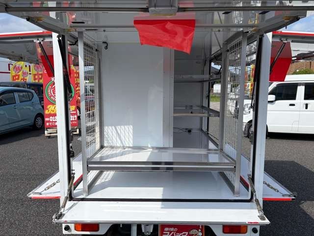 CARRY truck