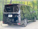 VOXY HYBRID