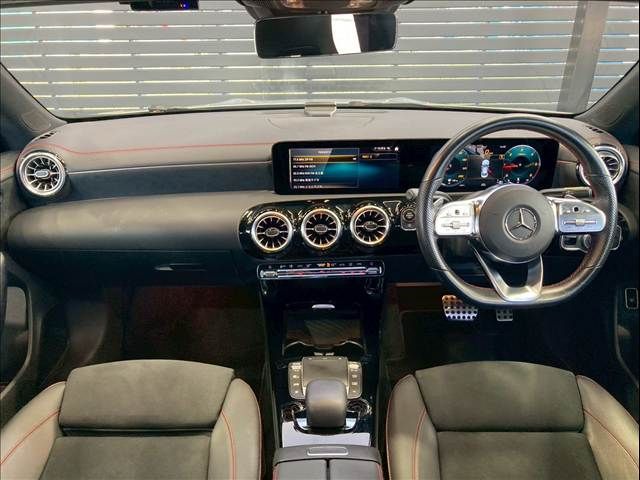MERCEDES BENZ CLA class