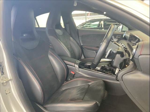 MERCEDES BENZ CLA class