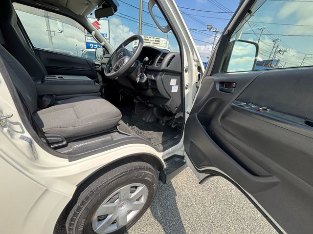 HIACE van 2WD