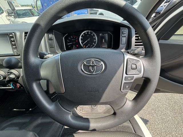 HIACE van 2WD