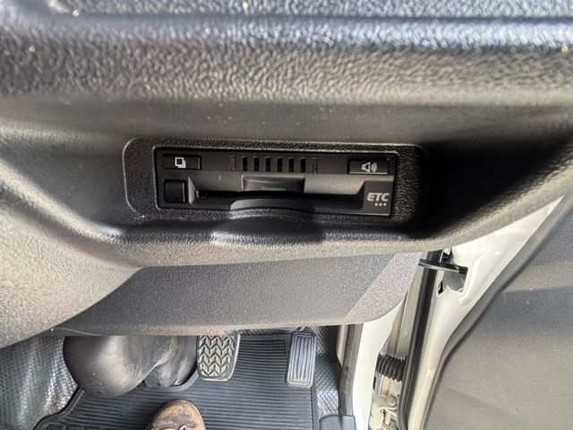 HIACE van 2WD