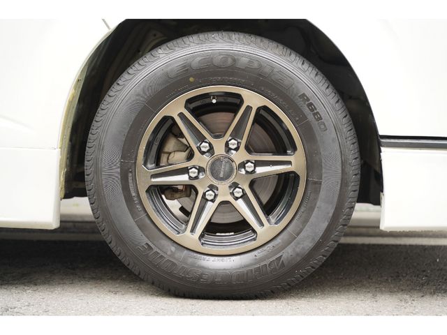 HIACE van 2WD