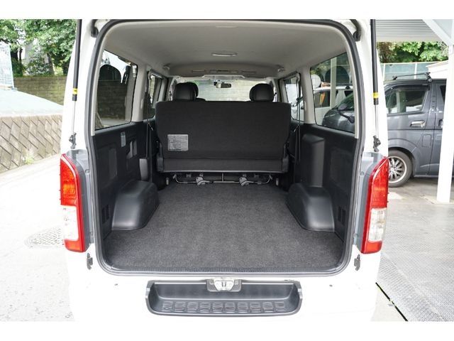 HIACE van 2WD
