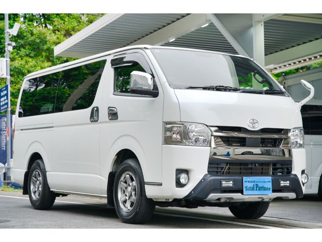 HIACE van 4WD