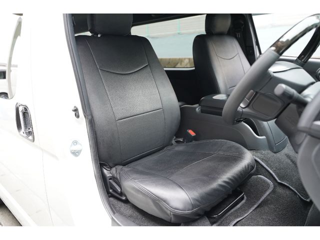 HIACE van 4WD