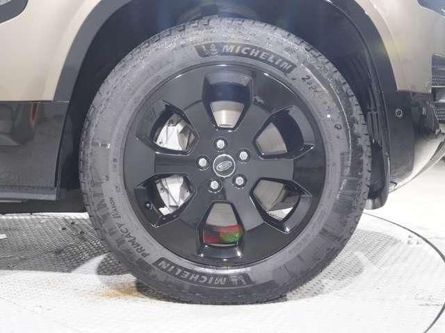 ROVER DEFENDER