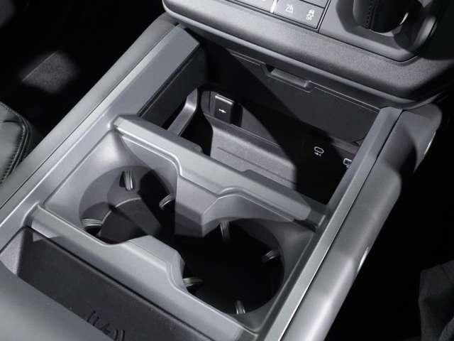 ROVER DEFENDER