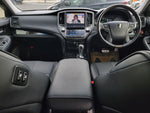CROWN sedan hybrid
