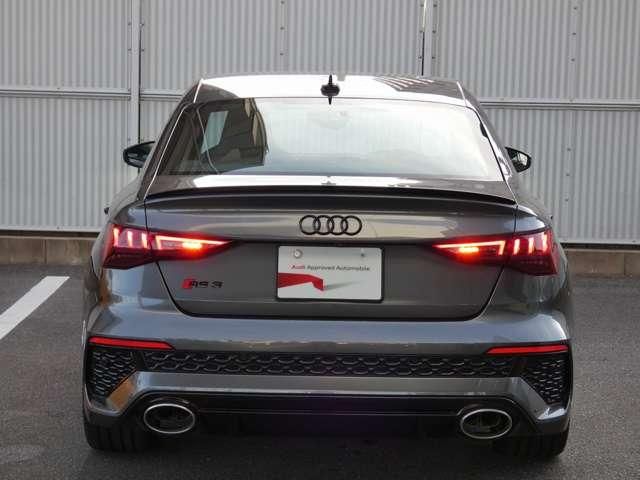 AUDI RS3 Sedan
