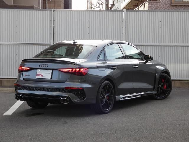 AUDI RS3 Sedan