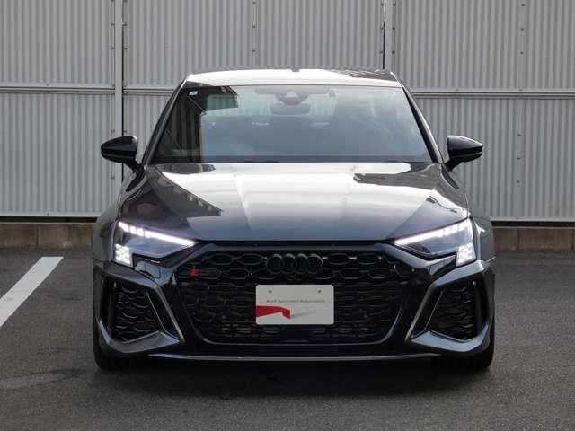 AUDI RS3 Sedan