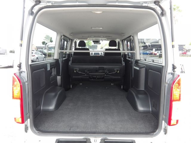 HIACE van 2WD