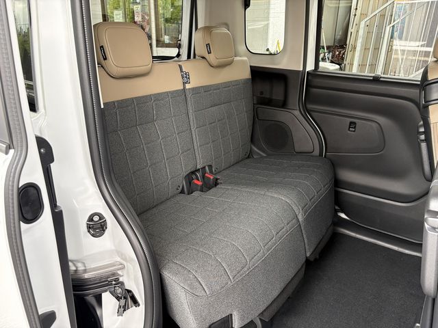 DELICA MINI