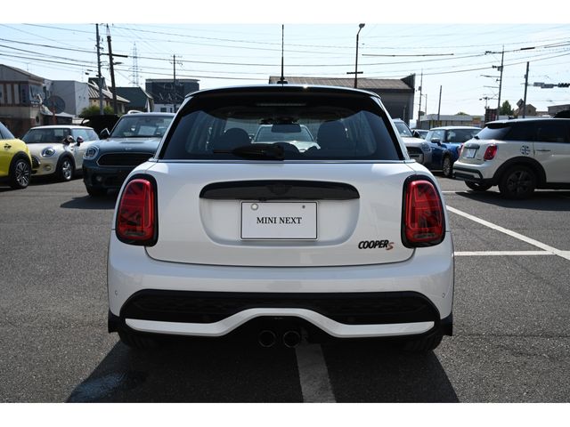 MINI COOPER S 5DOOR