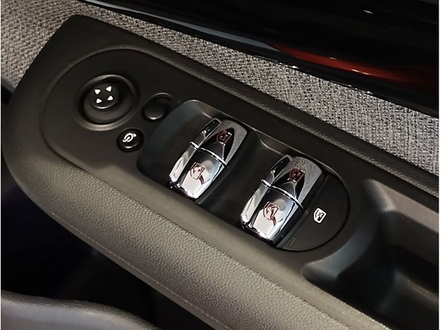 MINI COOPER D CLUBMAN