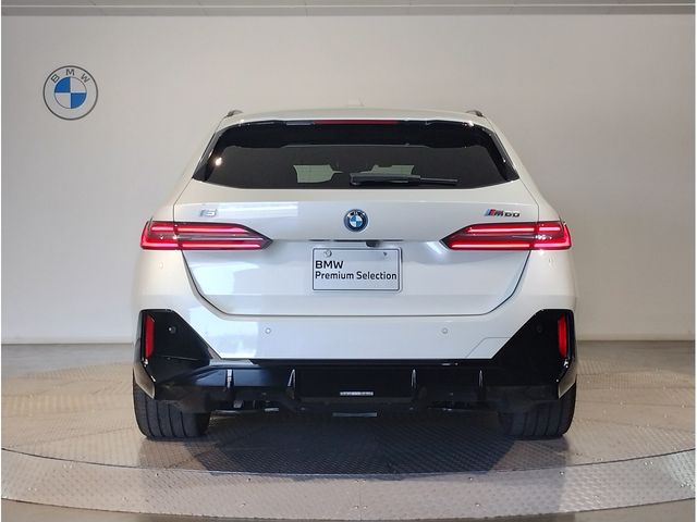 BMW i5 touring