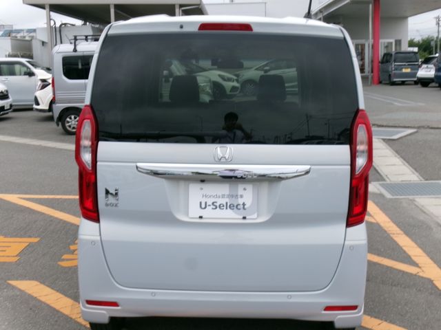 N BOX