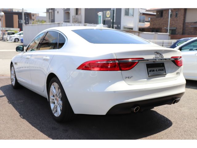 JAGUAR XFseries
