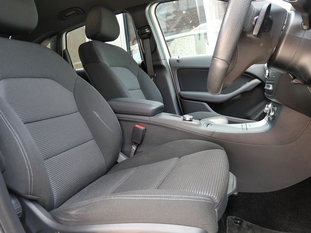 MERCEDES BENZ B class