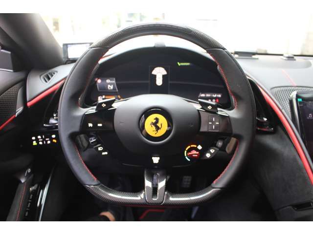 FERRARI Roma