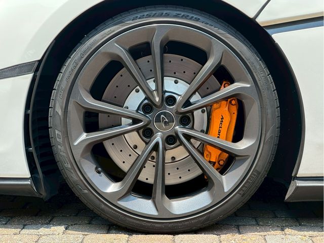 McLaren 540C Coupe
