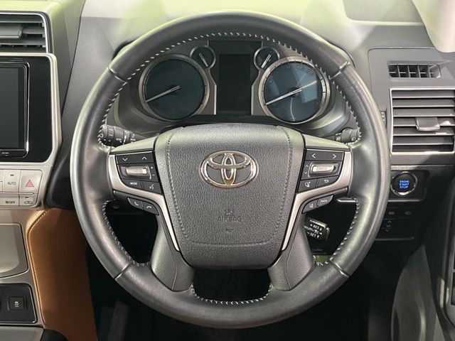 LANDCRUISER PRADO