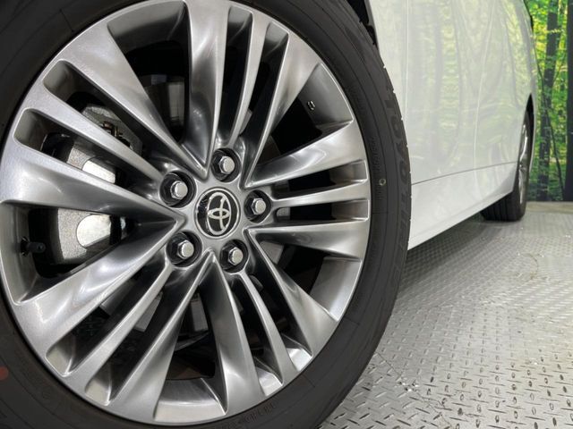 ALPHARD hybrid 4WD