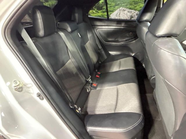 YARIS CROSS HYBRID