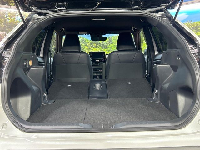 YARIS CROSS HYBRID