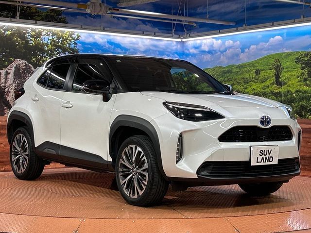 YARIS CROSS HYBRID