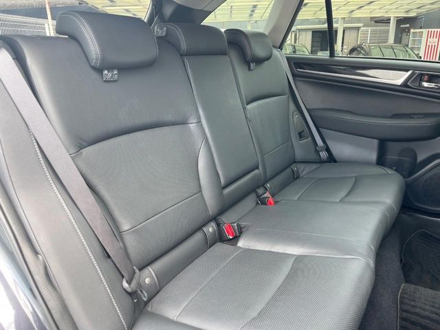 LEGACY OUTBACK