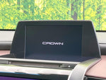 CROWN sedan hybrid