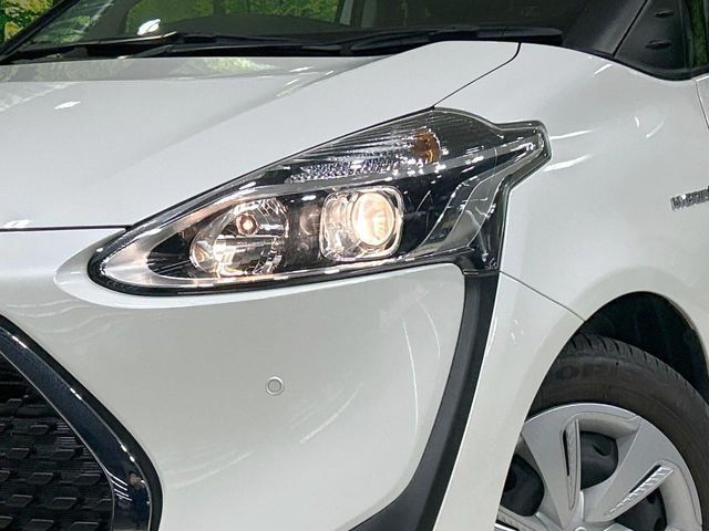 SIENTA HYBRID
