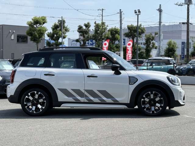 MINI COOPER D CROSSOVER