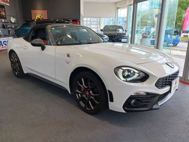 ABARTH 124 SPIDER