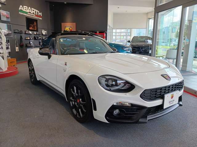 ABARTH 124 SPIDER