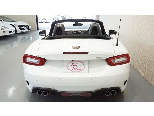 ABARTH 124 SPIDER