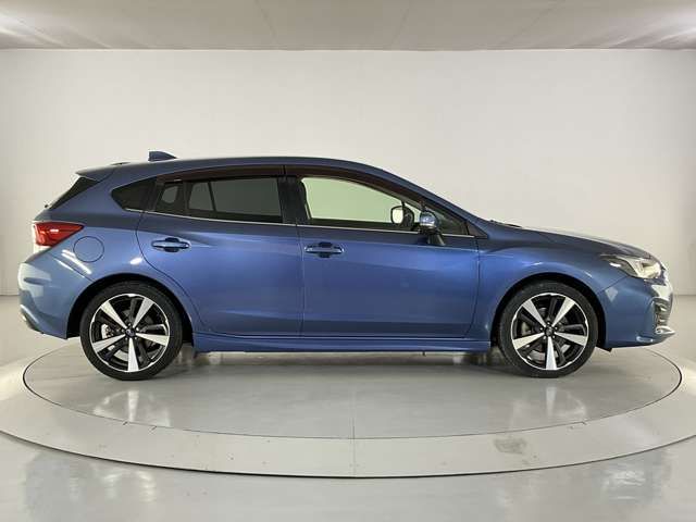 IMPREZA SPORT 4WD