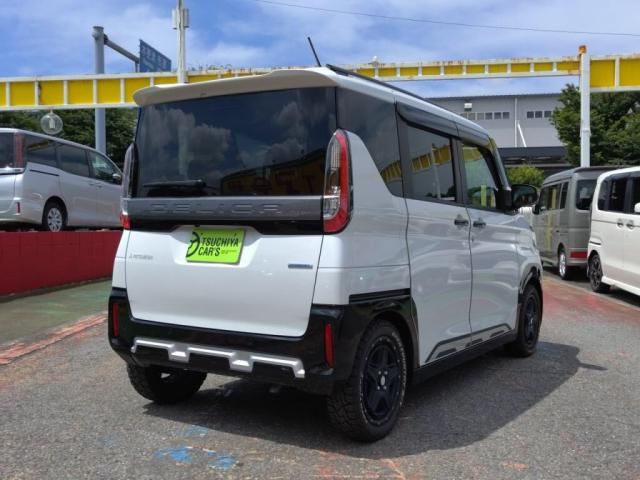 DELICA MINI