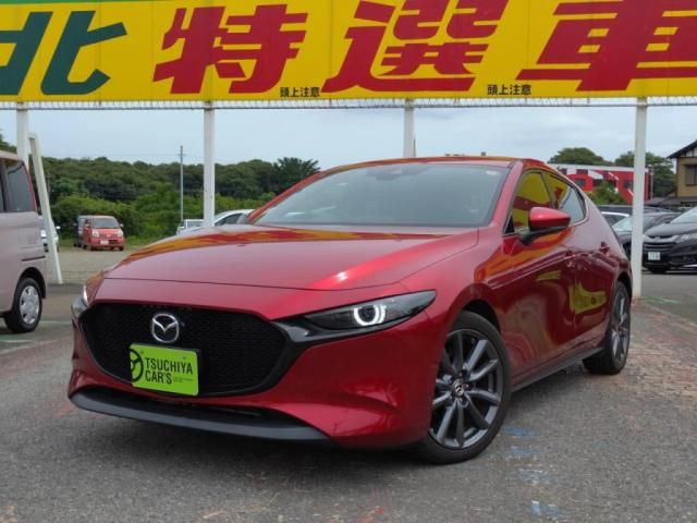 MAZDA3 FASTBACK